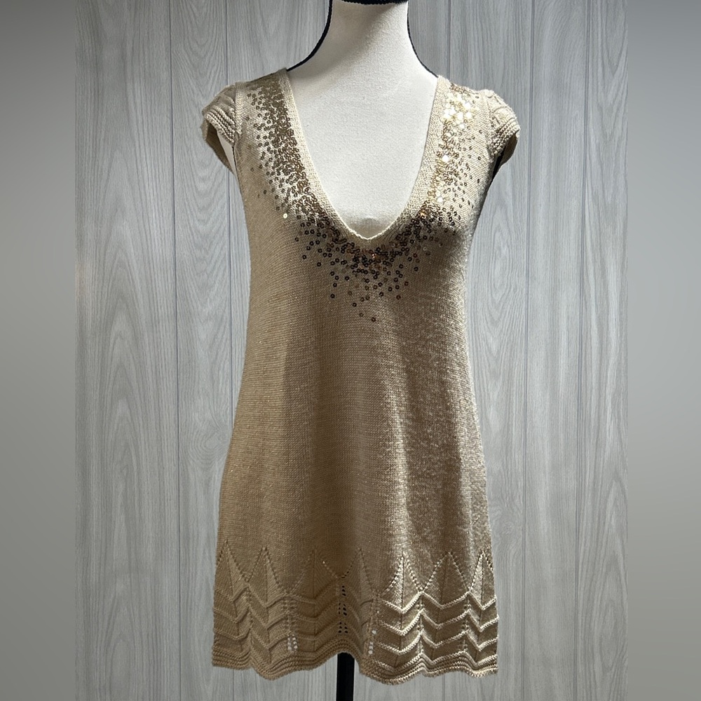 xxi Sweater With Sequins And Cap Sleeve Size Large